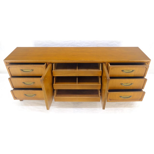Mid Century 80” Long 9 Drawers Dresser Credenza Two Drawer Compartment MINT For Sale - Image 14 of 17