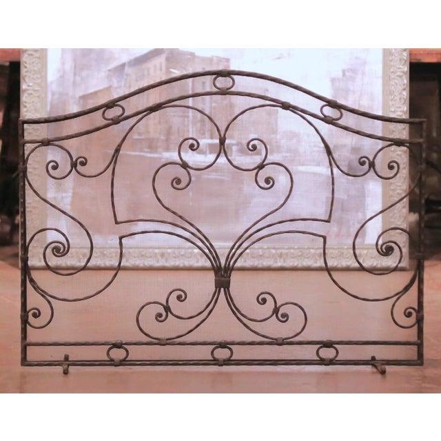 Mid-Century French Wrought Iron Fireplace Screen With Gothic Scrollwork For Sale - Image 4 of 7