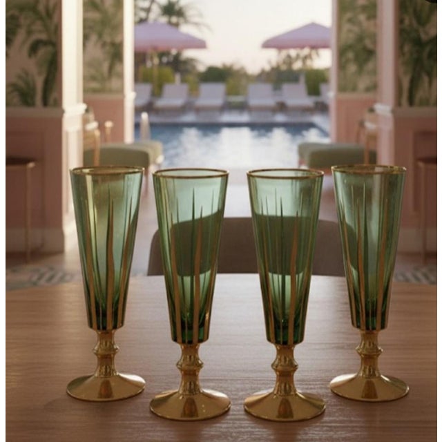 Mid-Century Modern Mid-Century Murano Gláss Emerald Green and Gold Champagne Flutes. 1960s, Set of 6 For Sale - Image 3 of 6
