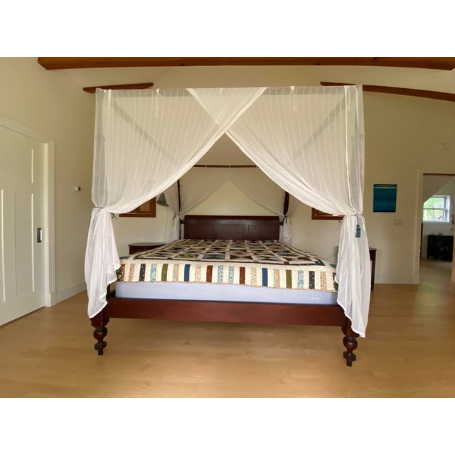 This is a FRAME ONLY BAKER Hand-crafted, milling wood, Tropical collection by BAKER LIMITED EDITION, Mahogany wood KING...