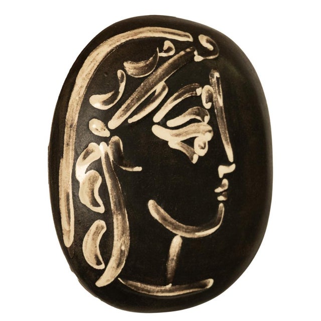 Pablo Picasso 'Profil De Jacqueline' Ceramic Convex Madoura Pottery Wall Plaque A. Ramie 383 Pablo Picasso, 1956 For Sale - Image 4 of 8