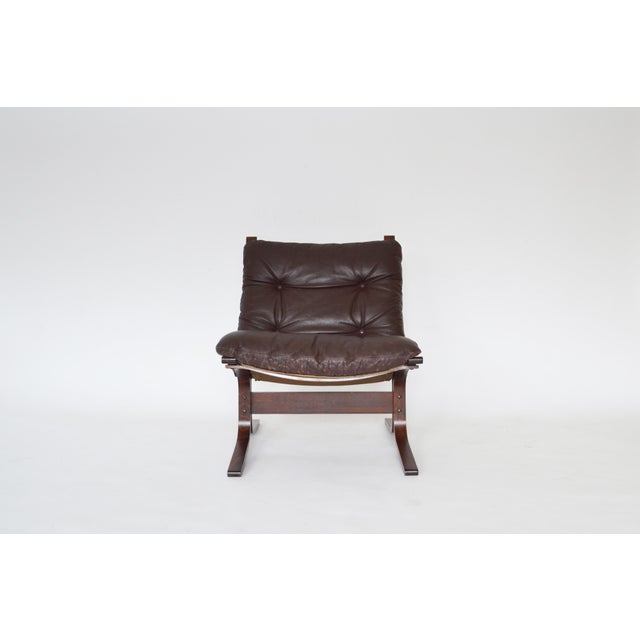 1960s Vintage Siesta Chair in Dark Brown Leather by Ingmar Relling for Westnofa, 1960s For Sale - Image 5 of 9