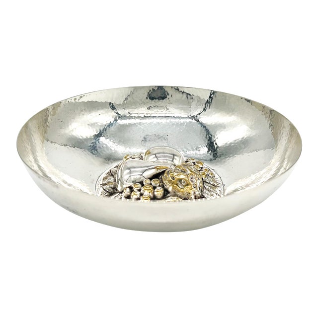 Vintage Trompe l'Oeil Portuguese Silverplate Fruit Motif Bowl – Hollywood Regency / European Traditional For Sale