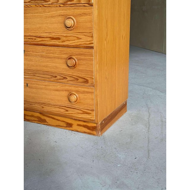 Pinewood Chest of Drawers For Sale - Image 6 of 14