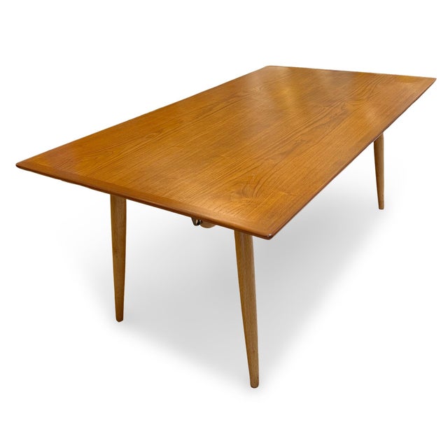 1950s Hans Wegner for Johannes Hansen Model Jh-570 Teak & Oak Extendable Dining Table, Denmark, 1950s For Sale - Image 5 of 10