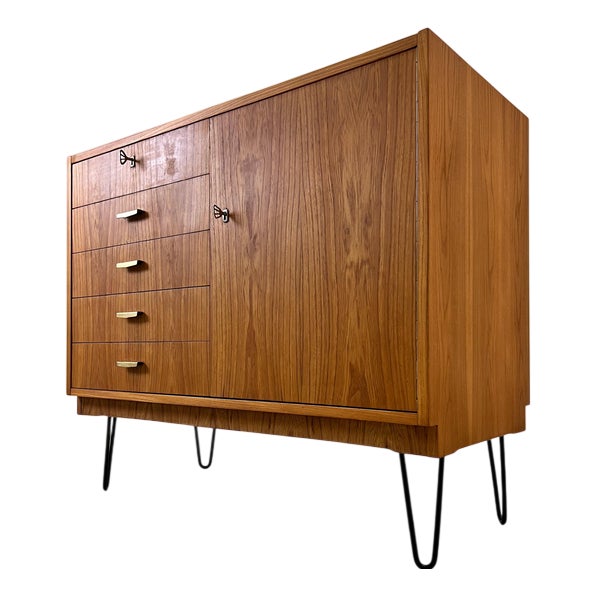 Type 605 Chest of Drawers on Hairpin Legs by Herbert Eilenberg for Hellerau For Sale