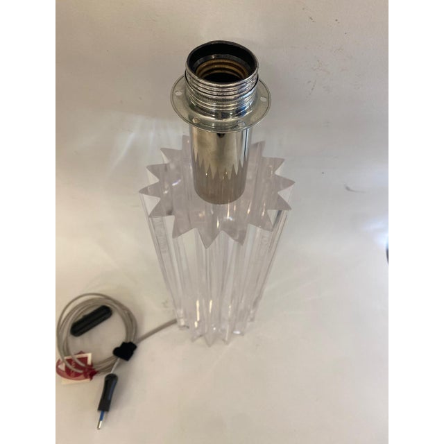 1960s Transparent Acrylic Glass Lamp, Italy, 1960s For Sale - Image 5 of 6