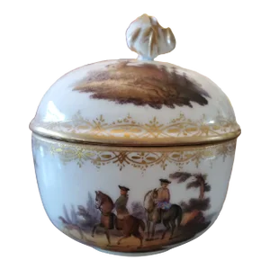 Antique Meissen Porcelain Covered Round Box