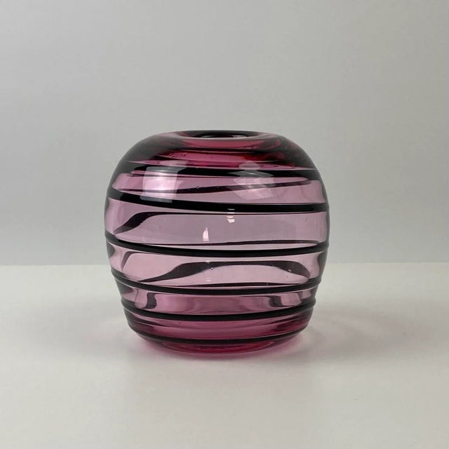 94 John Hamon Miller Glass Swirl Bud Vase For Sale - Image 13 of 13