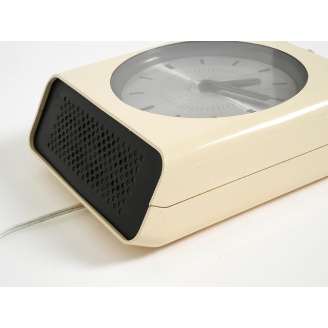Universum Wall Clock with Radio by Adriano Rampoldi for Quelle Versand, 1970s For Sale - Image 9 of 18