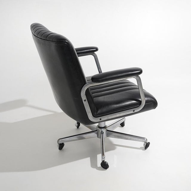 Office Chair by Osvaldo Borsani for Tecno, 1960s For Sale - Image 9 of 14