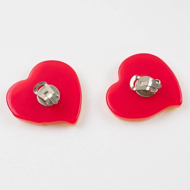 1960s Pop Art Yellow and Orange Lucite Heart-Shaped Clip Earrings For Sale - Image 5 of 6