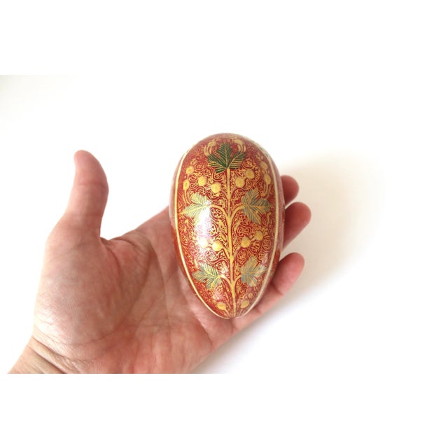 Vintage Kashmir Egg Trinket Box Handmade Papier Maché For Sale - Image 6 of 11