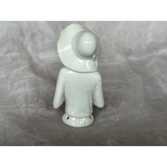 1930s Fasold & Stauch German Porcelain Flapper Girl Figurine For Sale - Image 5 of 13