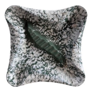 Mid-Century Green & White Speckled Ceramic Ashtray For Sale