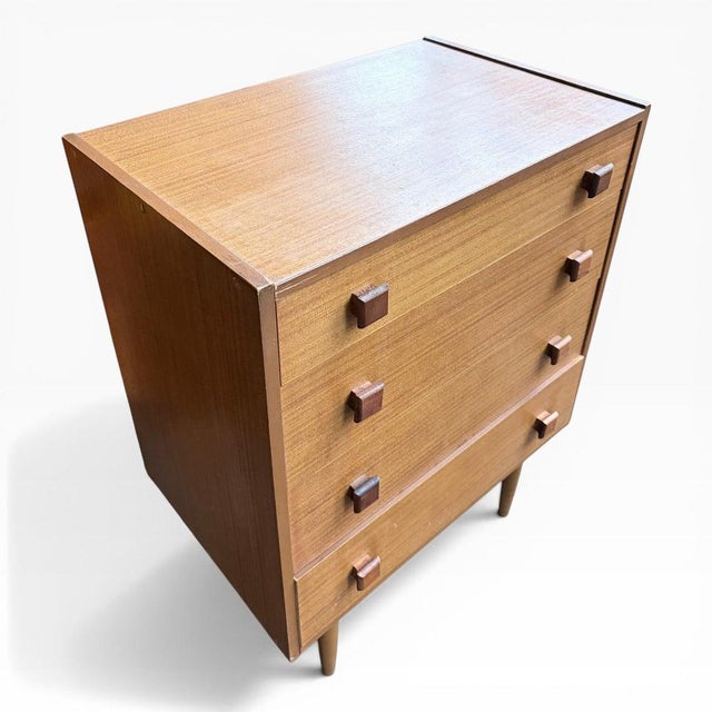 Mid-Century Modern Chest of Drawers in Teak, 1960s For Sale - Image 4 of 7