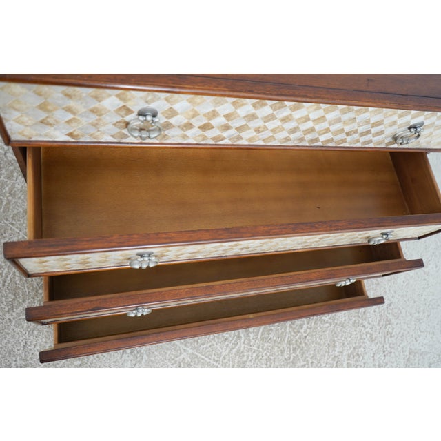 Butler Mahogany 4 Drawer Decorator Chest W. Shell Front Drawers For Sale - Image 4 of 18