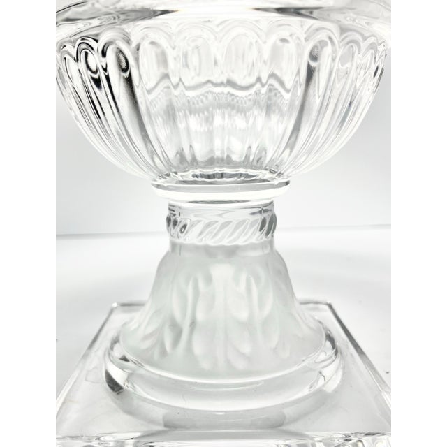 Glass Godinger & Shannon Crystal “Athena” Large Crystal Flower Urn Statement Vase For Sale - Image 7 of 12