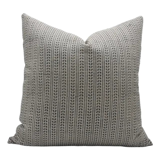 Fabdivine Handcrafted Pillow Cover 14x14 Inch Unique Floral Design- Ratan Bel For Sale