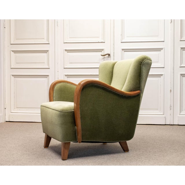 Mid-Century Modern Vintage Danish Lounge Chair in Green Velvet, 1950s For Sale - Image 3 of 11