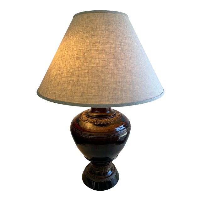 2005 Lindley Assoc. Khymer Vase Table Lamp For Sale