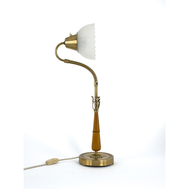 Gold Swedish Modern Model 607 Table Lamp from A.B. Armaturhantverk, 1940 For Sale - Image 8 of 8
