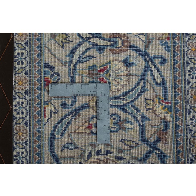 Hand-Knotted Kashan Rug in Wool For Sale - Image 12 of 13