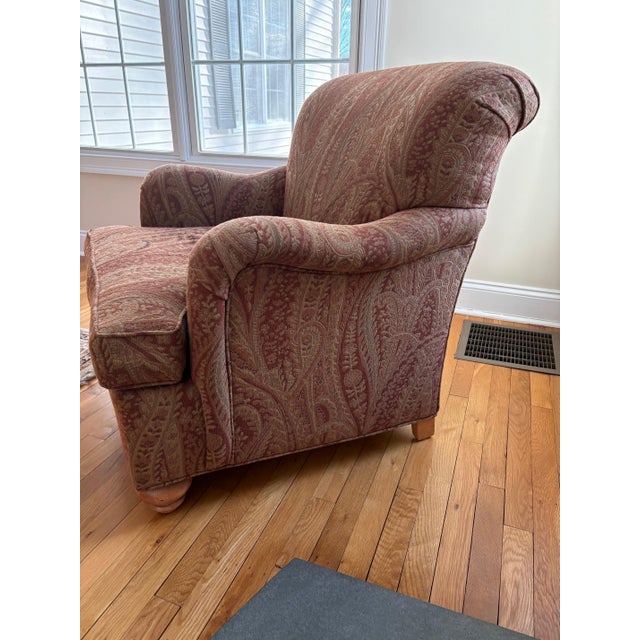 1990s Pair of Roll Back Upholstered Lounge Chairs Attributed to Ethan Allen For Sale - Image 9 of 10
