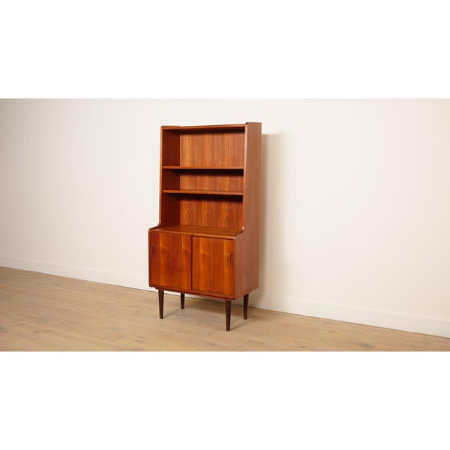 Mid-Century Modern Vintage Bookcase in Teak, 1960s For Sale - Image 3 of 11