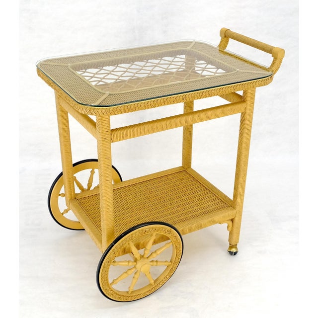 Mustard Mint c1960s Mid Century Modern Blond Wicker Serving Table Bar Cart For Sale - Image 8 of 15
