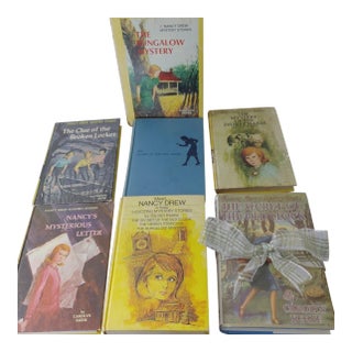 Vintage Nancy Drew Mysteries by Carolyn Keene 1930 - 1974 Set of 7 Books For Sale