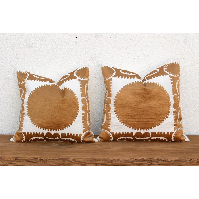 Pair of Gold & White Medallion Suzani Pillow Covers For Sale In Los Angeles - Image 6 of 9