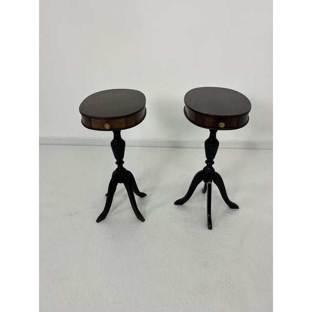 Brown Mid-Century Modern Italian Oval Bedside Tables, 1960s, Set of 2 For Sale - Image 8 of 12