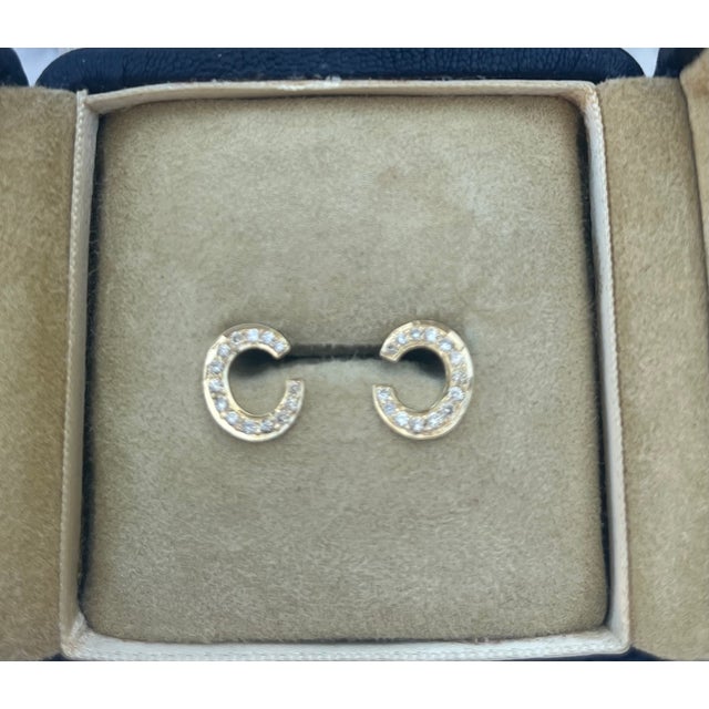 Contemporary Diamond Stud Earrings in 18k Gold - 2 Pieces For Sale - Image 3 of 6