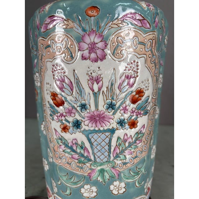 Chinese Vintage Chinese Style Raised Floral Pattern Porcelain Table Lamp For Sale - Image 3 of 9