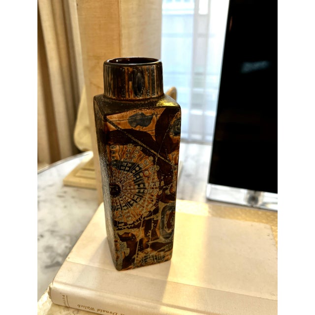 Brown Hand Crafted Royal Copenhagen Pottery Vase with Sunbursts For Sale - Image 8 of 8