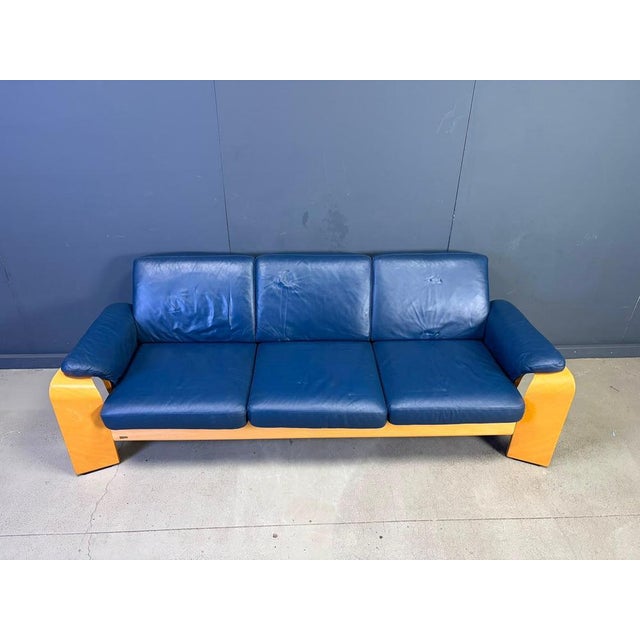 Vintage Pegasus 3 Seater Reclining Sofa by Ekornes, Norway, 1990s For Sale - Image 6 of 15