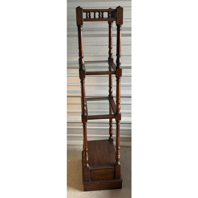 Beautiful Colonial Revival solid cherry wood étagère display shelf manufactured by the highly regarded Pennsylvania House...