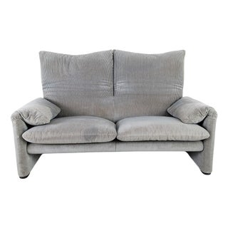 Maralunga Two-Seater Sofa by Vico Magistretti for Cassina For Sale