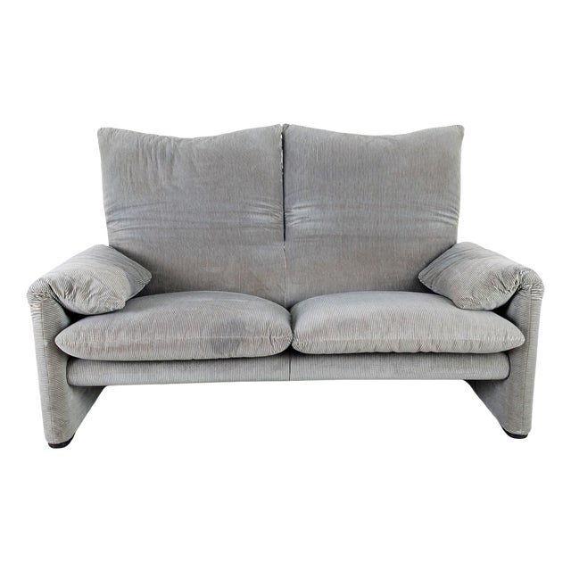 Maralunga Two-Seater Sofa by Vico Magistretti for Cassina For Sale