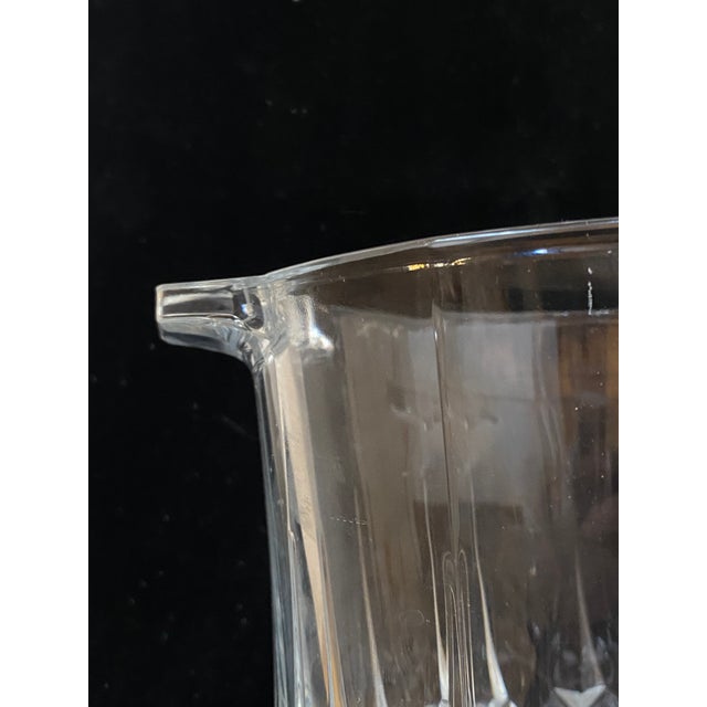 Large Regency Modern Crystal Ice Bucket, France, 1960, in Flawless conditions. Designed 1960 to 1969