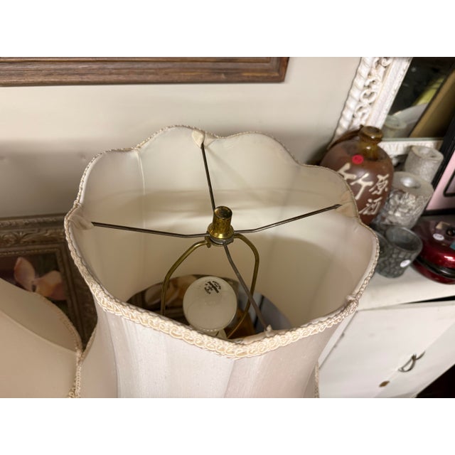 Textile Charming Neoclassical Hollywood Regency Table Lamp Pair For Sale - Image 7 of 7