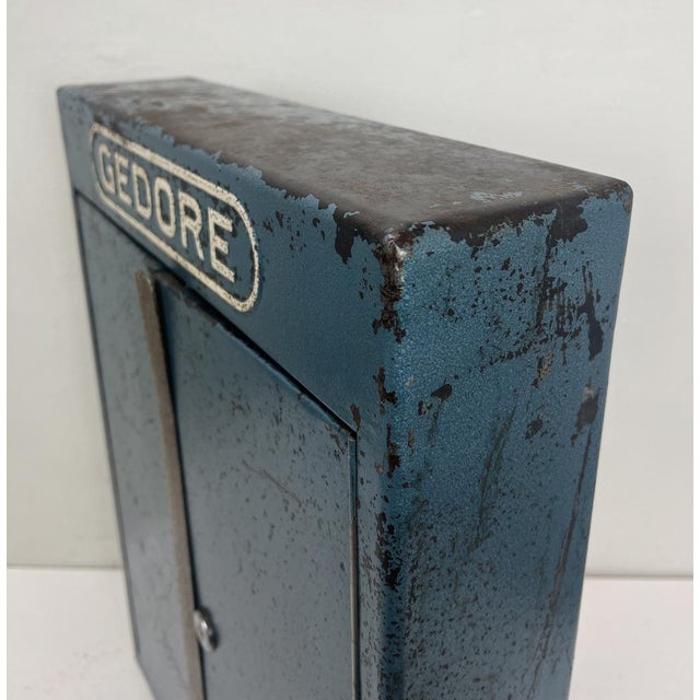 Vintage Industrial Metal Wall Mounted Tool Storage Cabinet, 1950s For Sale - Image 4 of 14