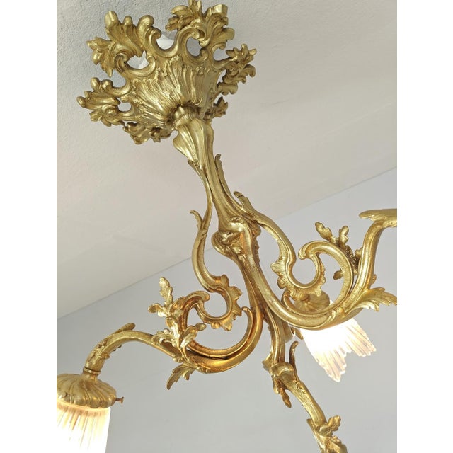 Antique French Louis XV Three-Light Chandelier in Bronze, 1890s For Sale - Image 4 of 11