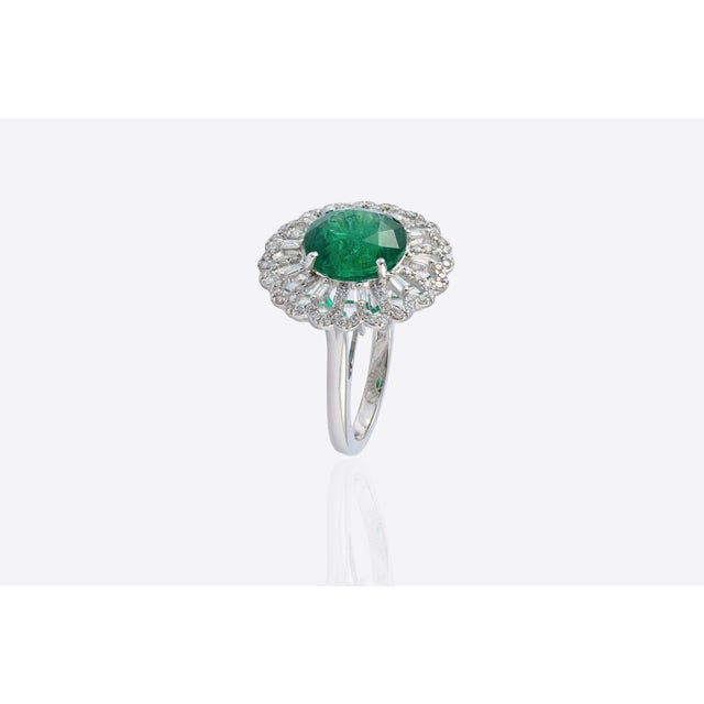 Natural Zambian Emerald Ring with Diamonds in 14k Gold, Size 6 For Sale - Image 4 of 6