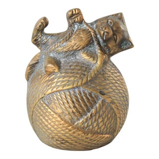 Vintage Brass Bank Kitten on Yarn For Sale