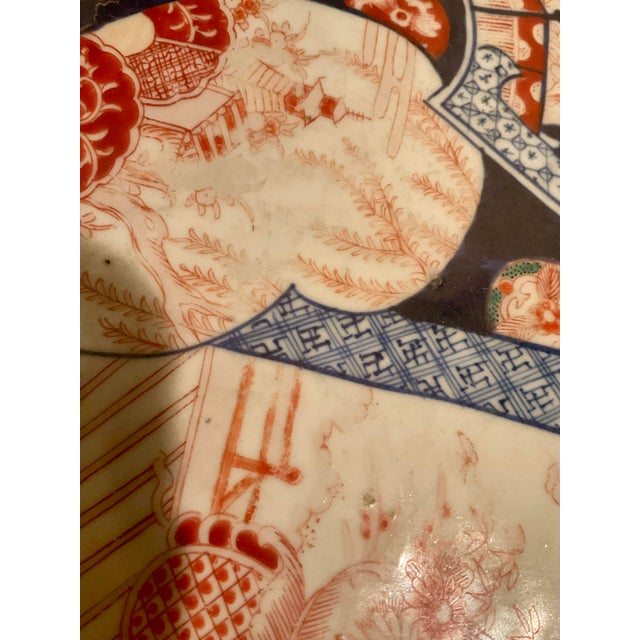 Antique Japanese Imari Porcelain Dish Period: Meiji Era (1868–1912) For Sale - Image 17 of 18