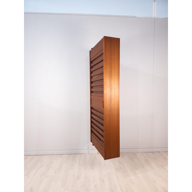 Mid-Century Italian Suspended Tilting Wardrobe, 1960s For Sale - Image 9 of 18