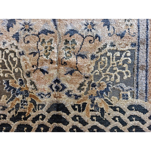 1980s Gray Cloud Band Classical Motif Medallion Vintage Chinese Silk Small Rug For Sale In New York - Image 6 of 9