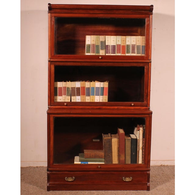 Mahogany Bookcase with 3 Large Elements and Projection from Globe Wernicke, 1890s For Sale - Image 6 of 11